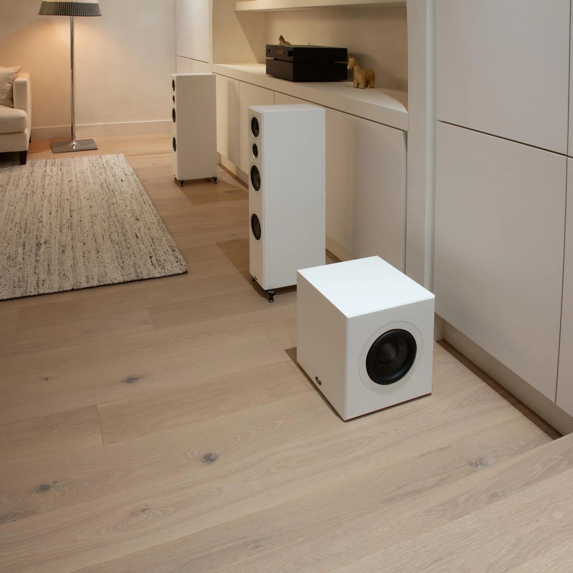 Small footprint. Size-defying sound.