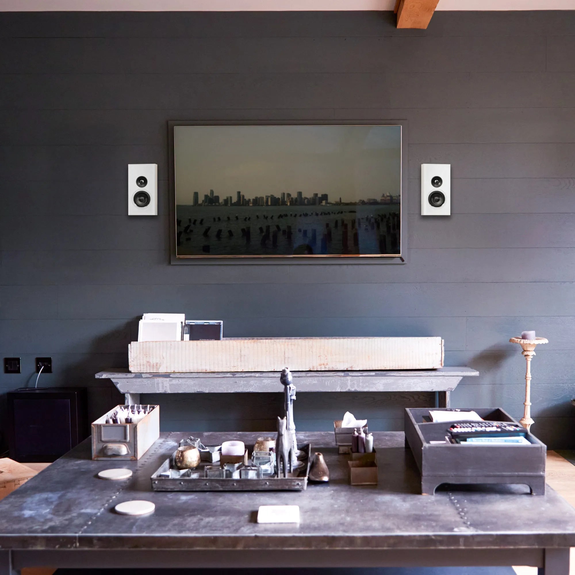 Synchrony-based driver platform